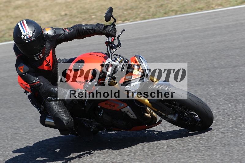 Archiv-2022/51 10.08.2022 Freeride Training ADR/Medium/40